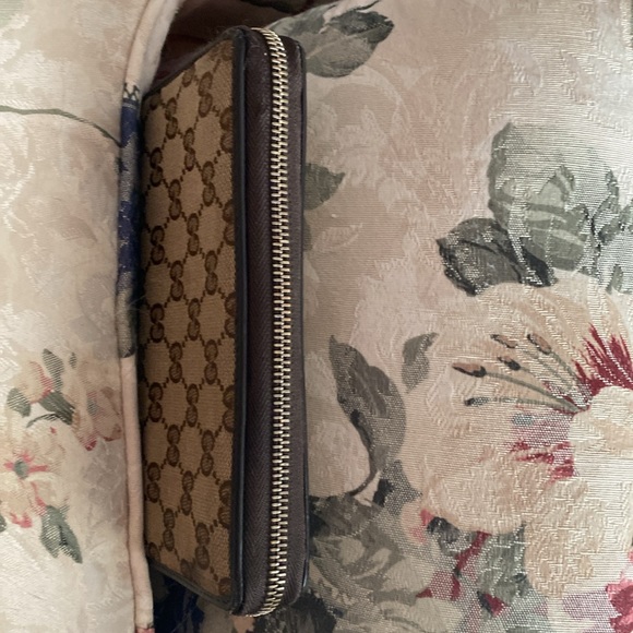 AUTHENTIC GUCCI LONG WALLET 308005 CANVAS & LEATHER HEART FOB ZIP AROUND - Picture 4 of 12